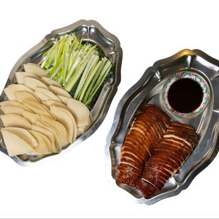 Качка по-пекінськи ціла (1000г)