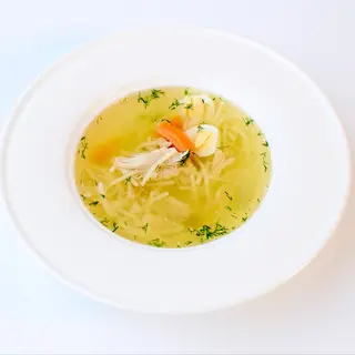 Бульйон з локшиною та перепелиним яйцем (250/30/20г)