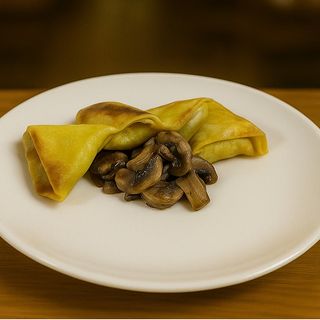 Пісні млинці з грибами (200г)