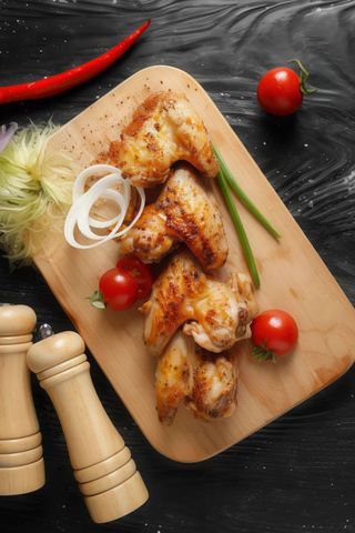 Курячі крильця (200г)