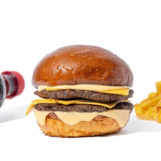 Дабл сирний бургер меню