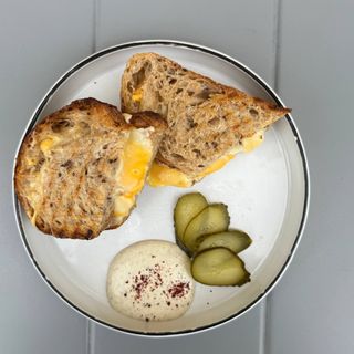 Сирний мелт