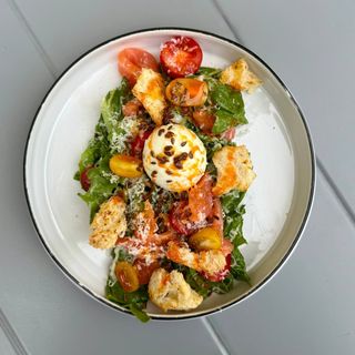 Салат з лососем 