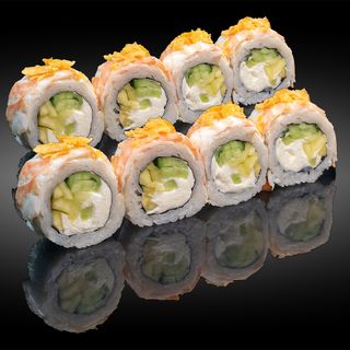 Рол Аляска кранч з манго та огірком