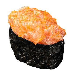 Гункан з лососем спайсі