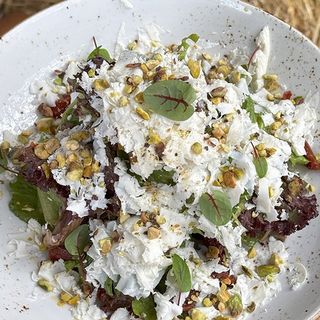 Салат з козячим сиром, (240 г)