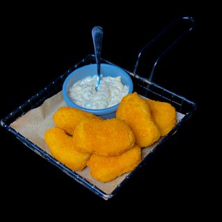  Курячі нагетси з соусом тар-тар ( 150 гр)