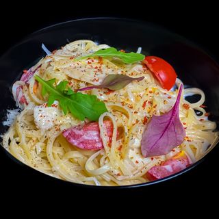 Паста з куркою та томатами (330 гр)