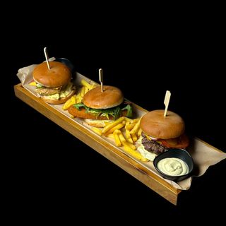 СЕТ МІНІ БУРГЕРІВ (700гр)