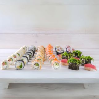 Саппоро сет (1790грам/56 шт)