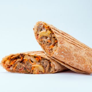 BBQ Roll з кебабом 