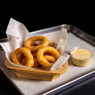 Цибулеві кільця + фірмовий соус