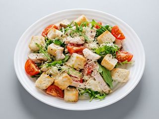 Цезар з  куркою (250г)