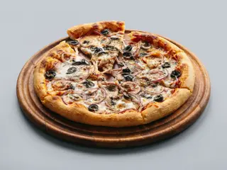 Піца Капрічоза (500г)