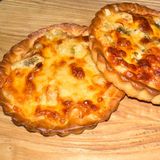 Тарталетка "Чотири сири"