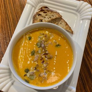 Гарбузовий крем суп з беконом