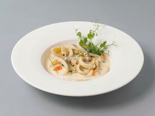 Соте з морепродуктів під соусом Дор-блю (270г)