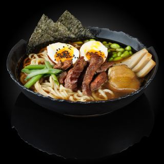 Рамен з телятиною(650 гр)