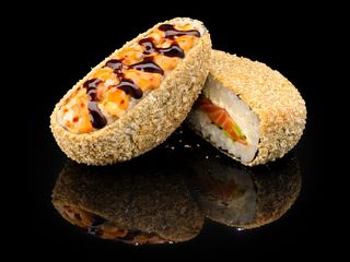 Суши-бургер з лососем