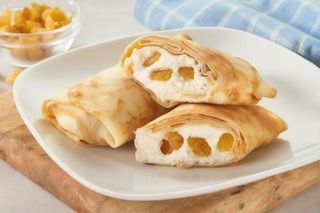 Млинець з сиром та родзинками 