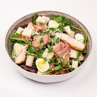 Салат Цезар (220г)