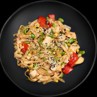 Пшенична локшина з куркою( 360г)