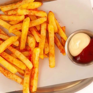 Картопля фрі з кейтчунезом/190гр