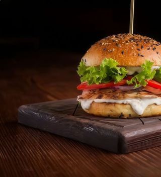 Бургер Чікен  гранд філе (290г)