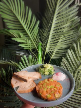 Тар-тар з лосося (280г)