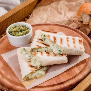 ЛЯ Сулугуні