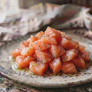 Лосось маринованный 100 гр