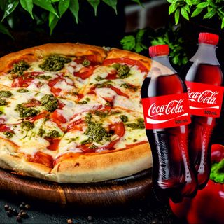 Італійська піца Маргарита (40см) + 2 шт Сoca-Cola (0,5л)