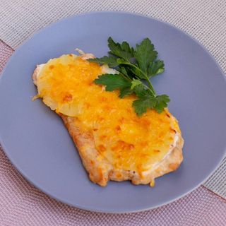 Філе куряче з ананасом 110г