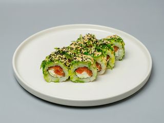 Чука рол з лососем (255г)