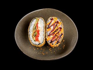 Суші бургер з лососем(370/40г)