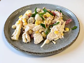 Салат з курячого філе 200 г.