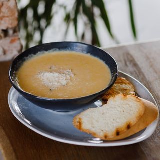 Сирний крем-суп з креветками