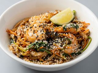 Удон з креветками (400г)