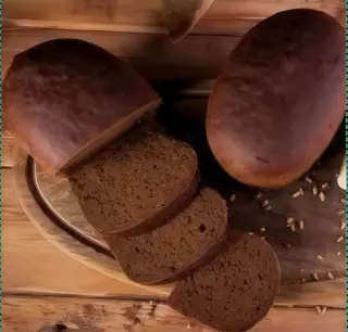 Хліб чорний 1 шматочок
