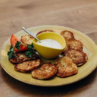 Деруни зі сметаною (250/50г)