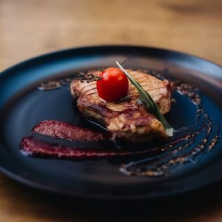 Свинний стейк із ошийка (200/30г)