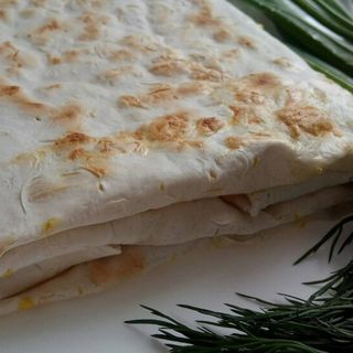Лаваш з сиром (220г)