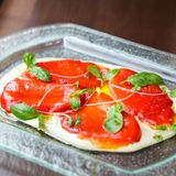 Запечений перець з соусом тонато