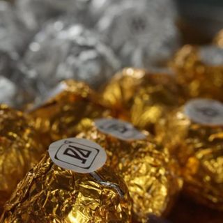 Горіхова халва в чорному шоколаді 