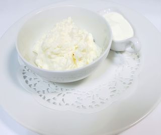 Сир домашній солодкий (195/50г)