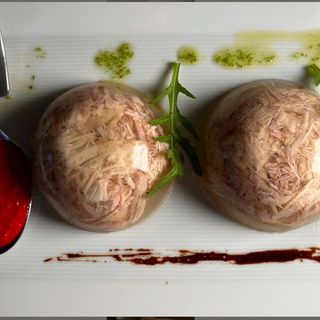 Холодець з хріном 