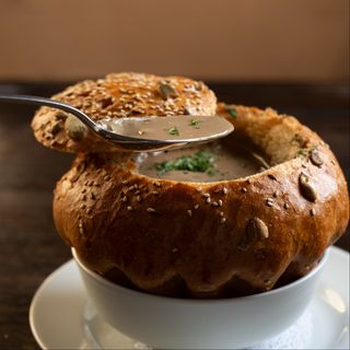 Крем суп з білих грибів та копчених печериць