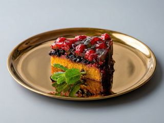 Морквяний пиріг з ягодами