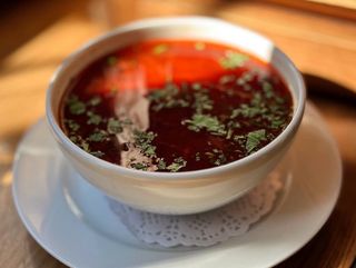 Борщ з грибами та квасолею