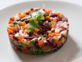 Вінегрет з маринованими опеньками